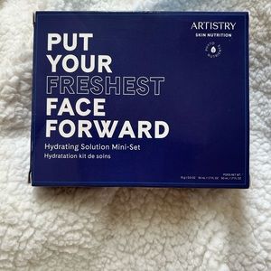 Artistry hydrating solution mini set